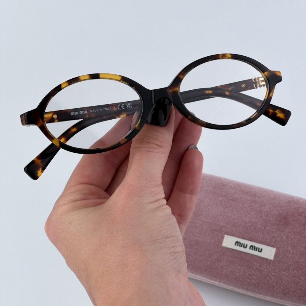 Miu Miu MU04ZSF VAU08N REGARD BRAND NEW Sunglasses Honey Havana Clear Unisex